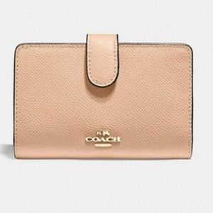 Coach Medium Corner Zip Wallet in Beechwood